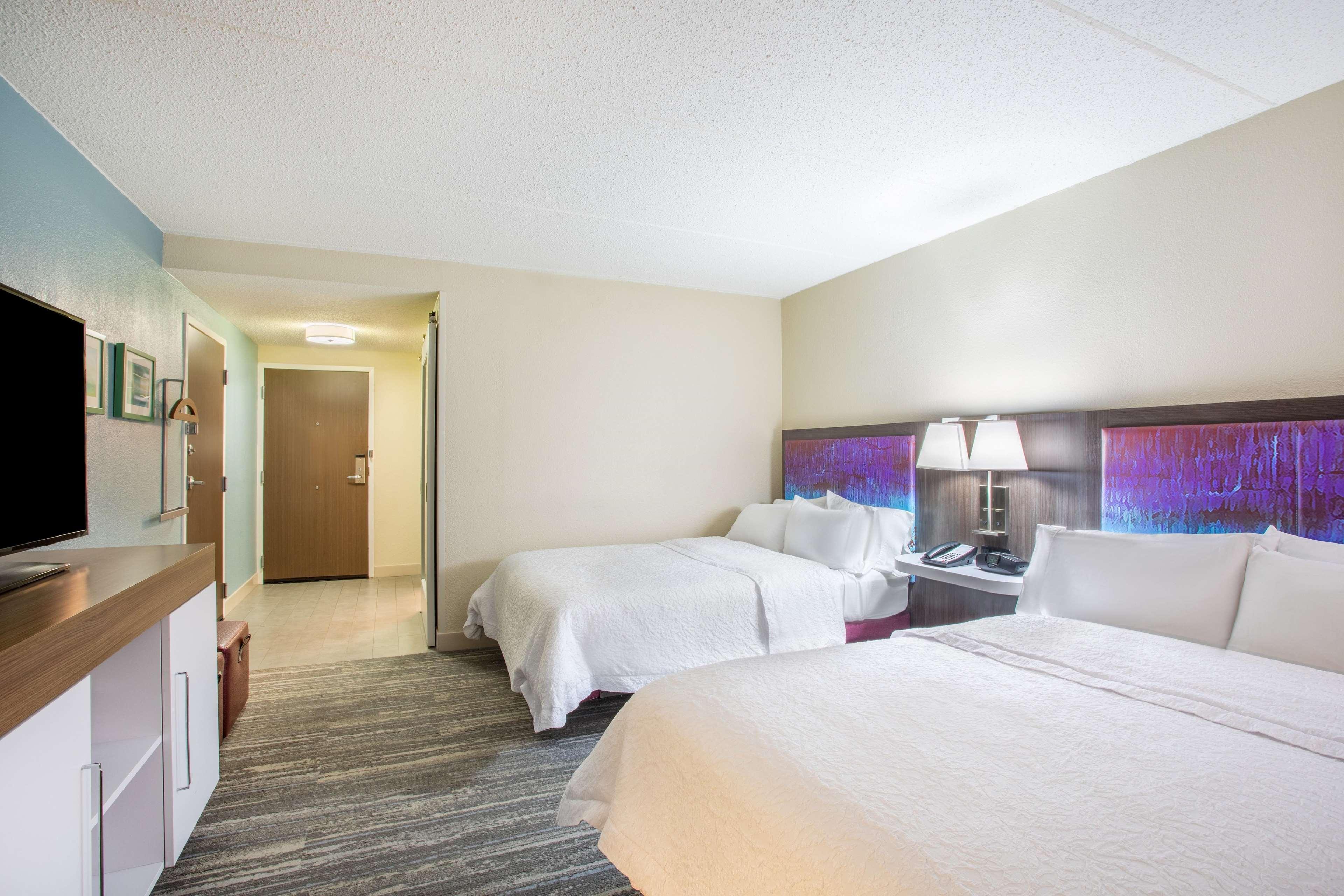 Hampton Hotel